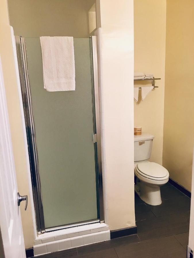 Los Feliz Hotel 格伦代尔 外观 照片
